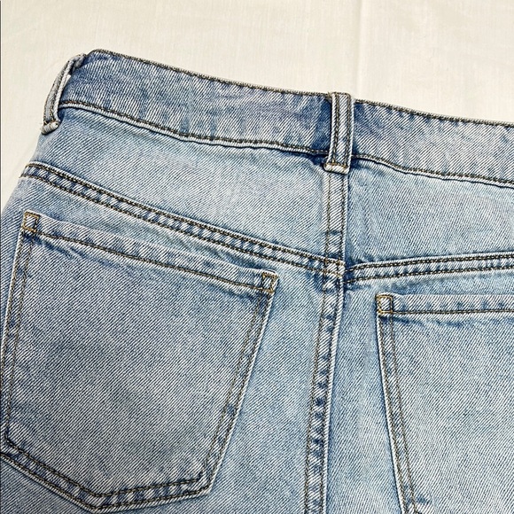 Forever 21 cotton denim cut off shorts petite size 25 light wash button fly - Picture 12 of 12